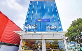 Fabhotel Prime The Waves